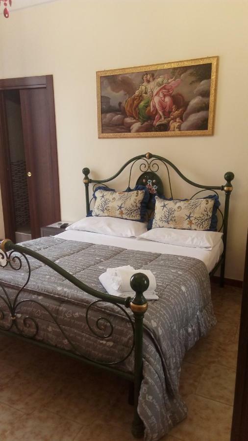 Отель Casa Del Cavaliere Сиракузы Экстерьер фото